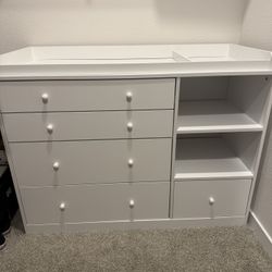 White Baby Changing Table/Dresser 