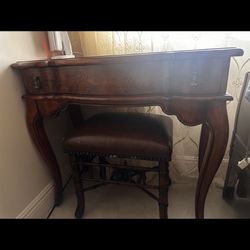Vanity Table With Chair Antique 