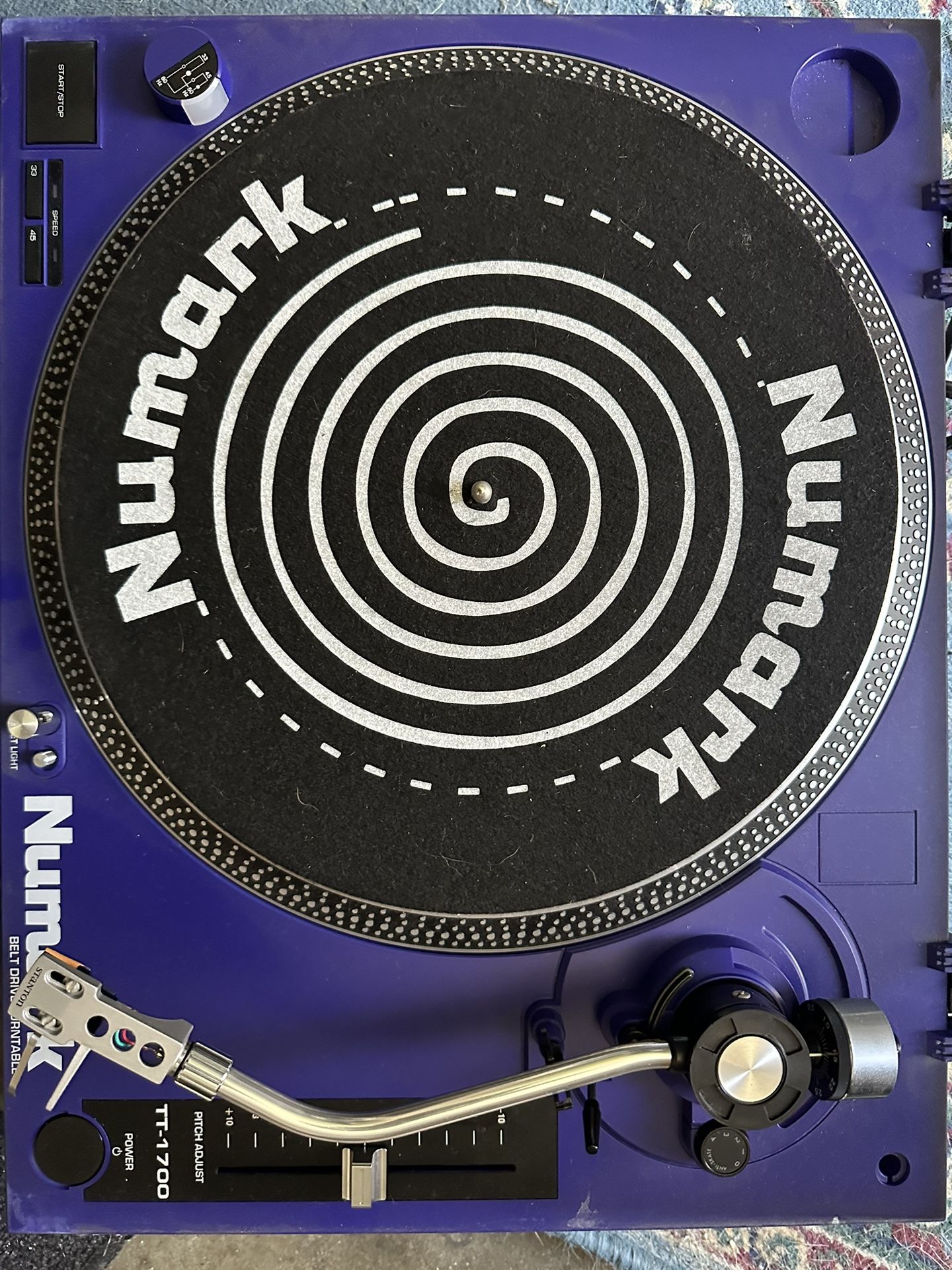 Numark Turn Table