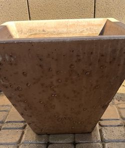 Phoenix Precast Large Concrete Planter / Pot