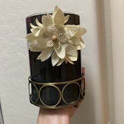 Brand new gold canyon candle