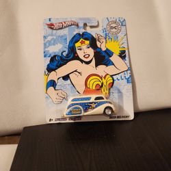 HOTWHEELS 2011 DECO DELIVERY