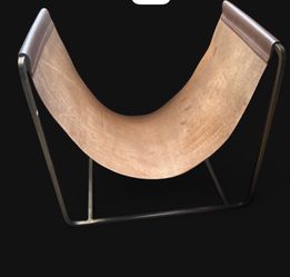 Magazine rack or firewood log holder