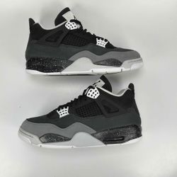 Jordan 4 Fear Size 11