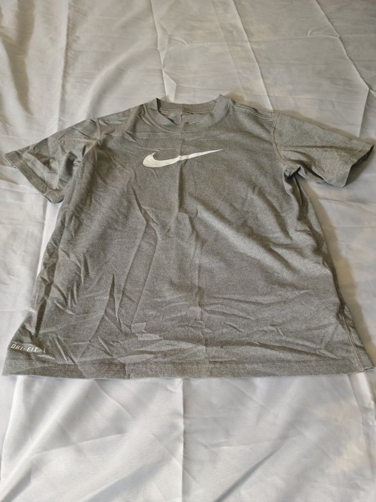 Nike Dri-FIT Grey T-Shirt