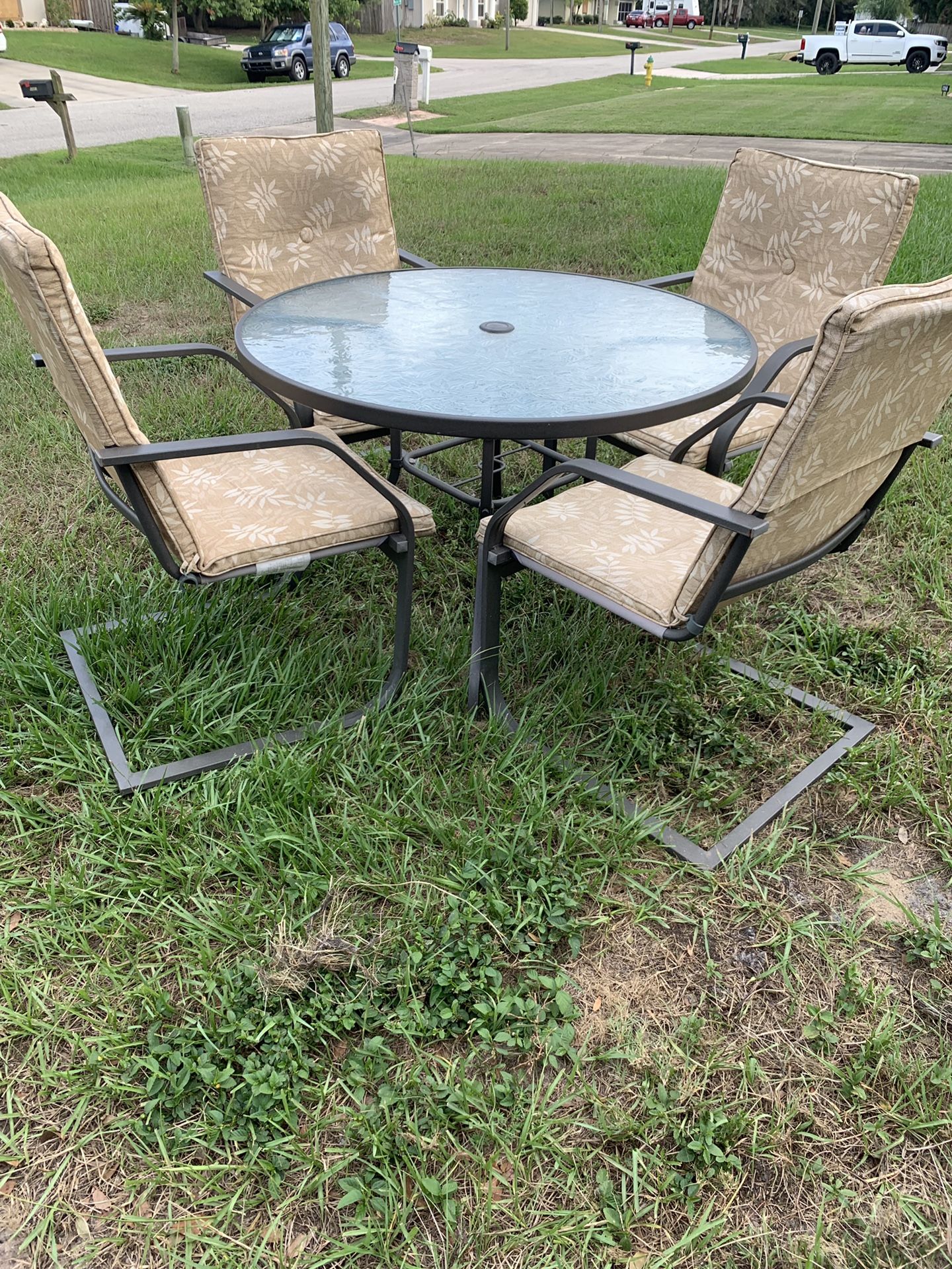 Patio set