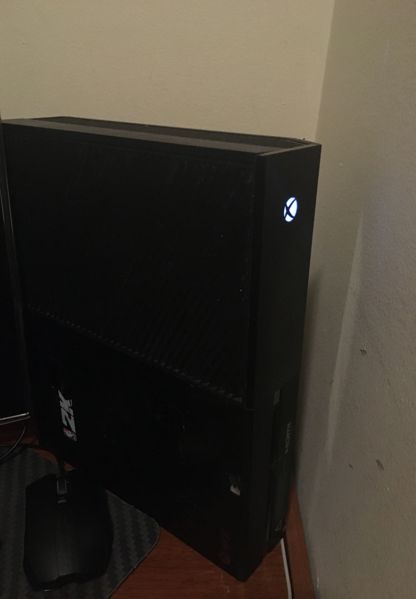 Xbox one 1tb with 60+games