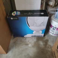 4Moms Mamaroo Baby Swing ( Multi Color Pattern)