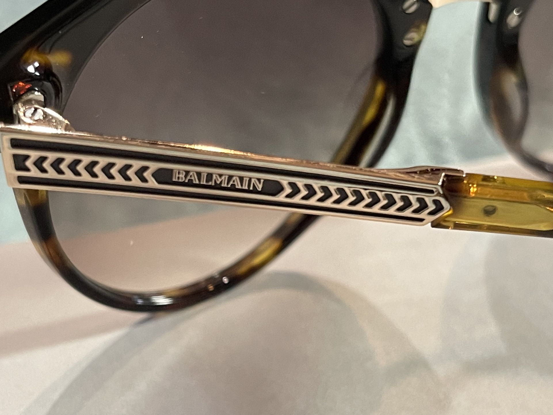 Balmain Paris BL 2104 Sunglasses - DARK TORTOISE NEW IN BOX 2104 Sunglasses - Balmain Authorized Retailer | coolframes  main image 2