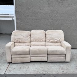 Electric Reclining Couch