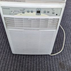 Frigidaire 8,000 BTU Window AC Unit  and Mount!