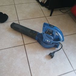 Sunjoe  Compact Electric Leaf Blower 
