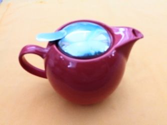 Zero Japan Round Teapot Classic Elegance $25