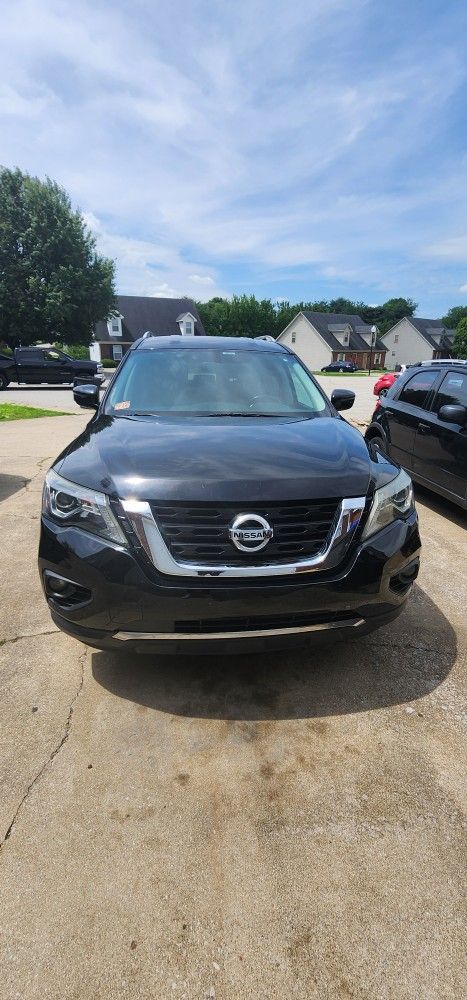 2018 Nissan Pathfinder