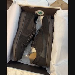 Travis Scott Velvet Brown 10.5