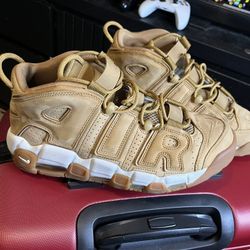 Nike Uptempo Size 10.5 