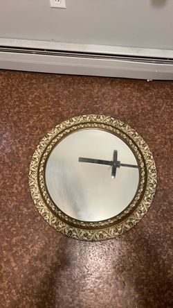 Circle mirror
