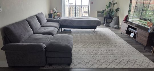 Sofa with Ottoman