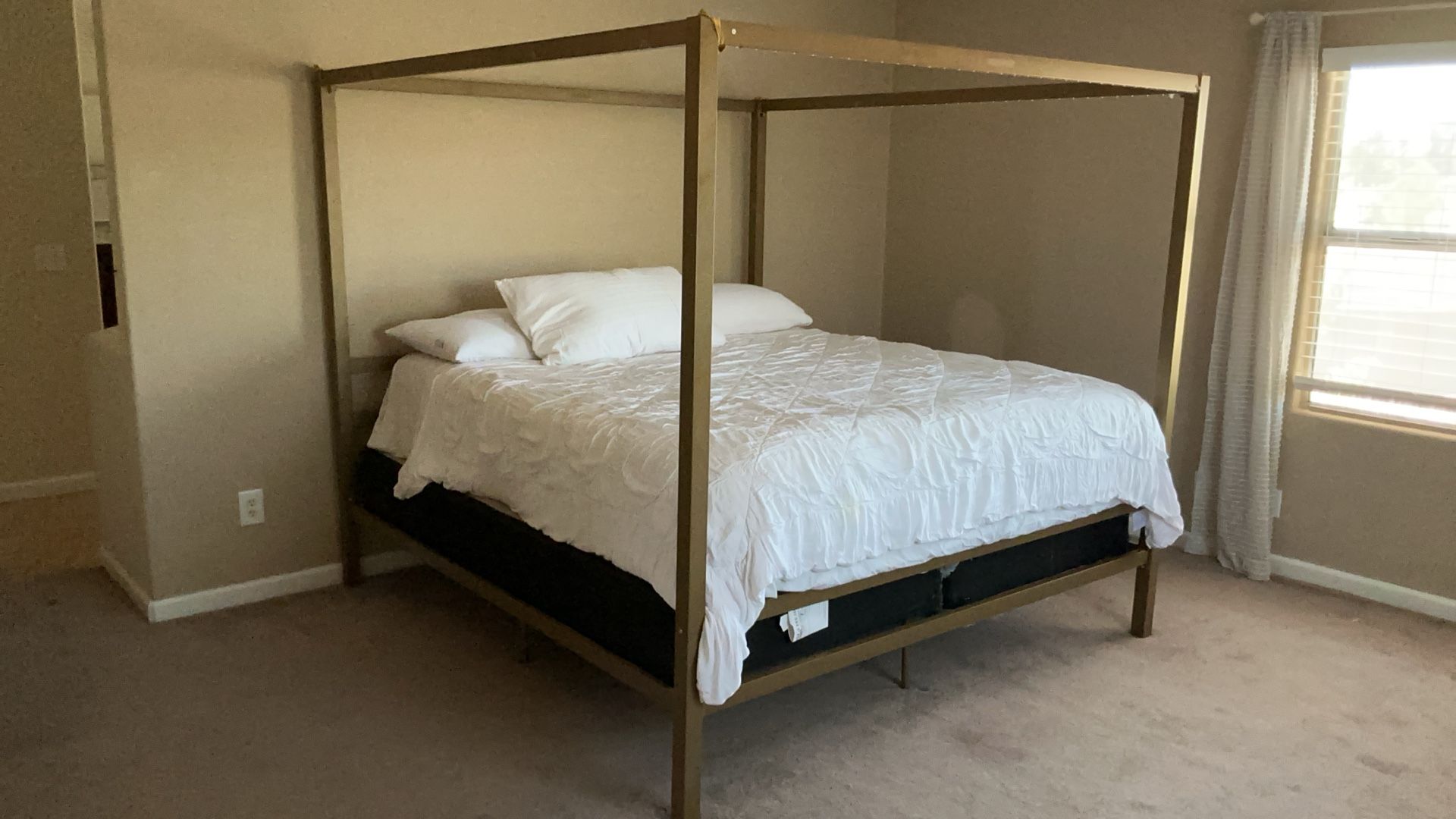Free Furniture