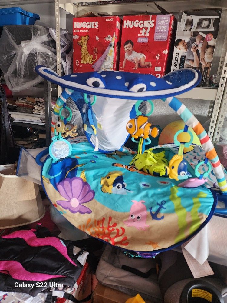 Disney Baby Finding NEMO Mr Ray Ocean Lights & Music Activity Play Gym