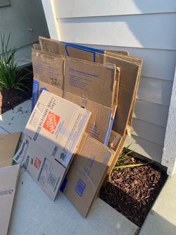 Free Assorted used moving boxes