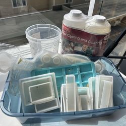 Resin and Molds Crafty!