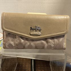 Coach -Madison Dotted Signature Trifold Wallet-$55 CASH