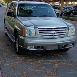2002 Cadillac Escalade ext awd