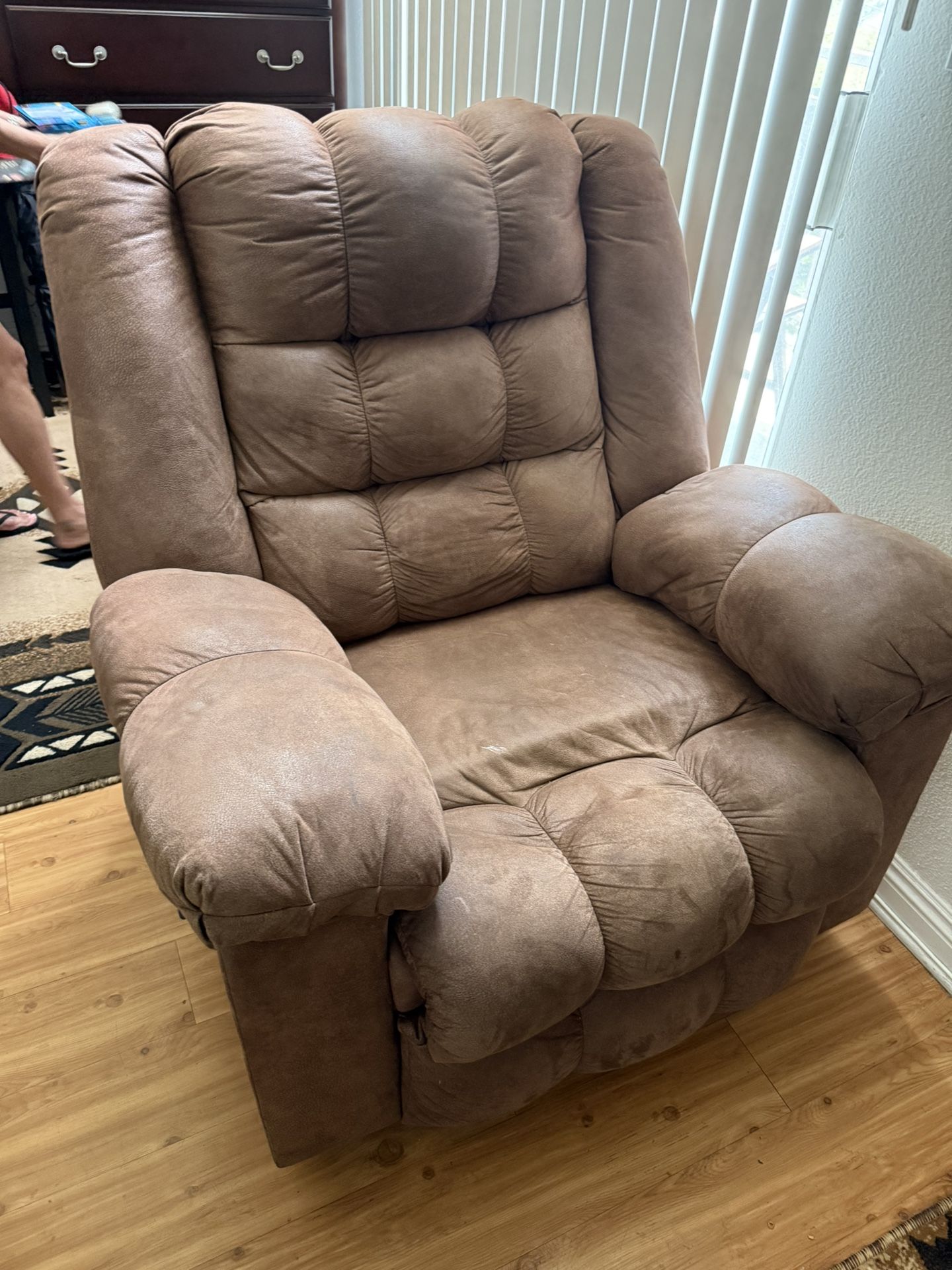Brown Recline Chair