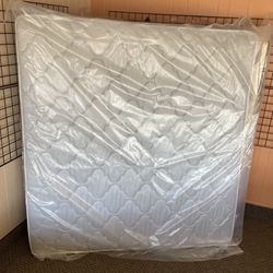 Brand New King Size Plush Mattress