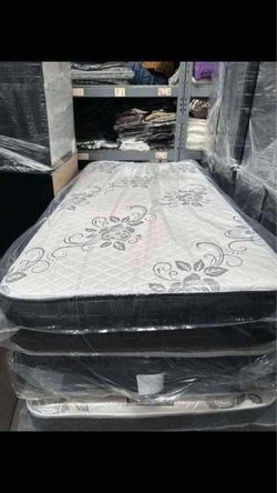 Deluxe twin