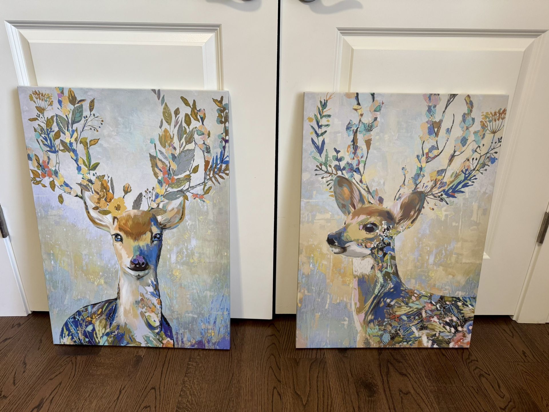 Set of 2 Reindeers Canvas Art
