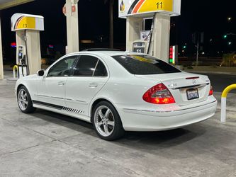 For sale 2007 E320 Mercedes