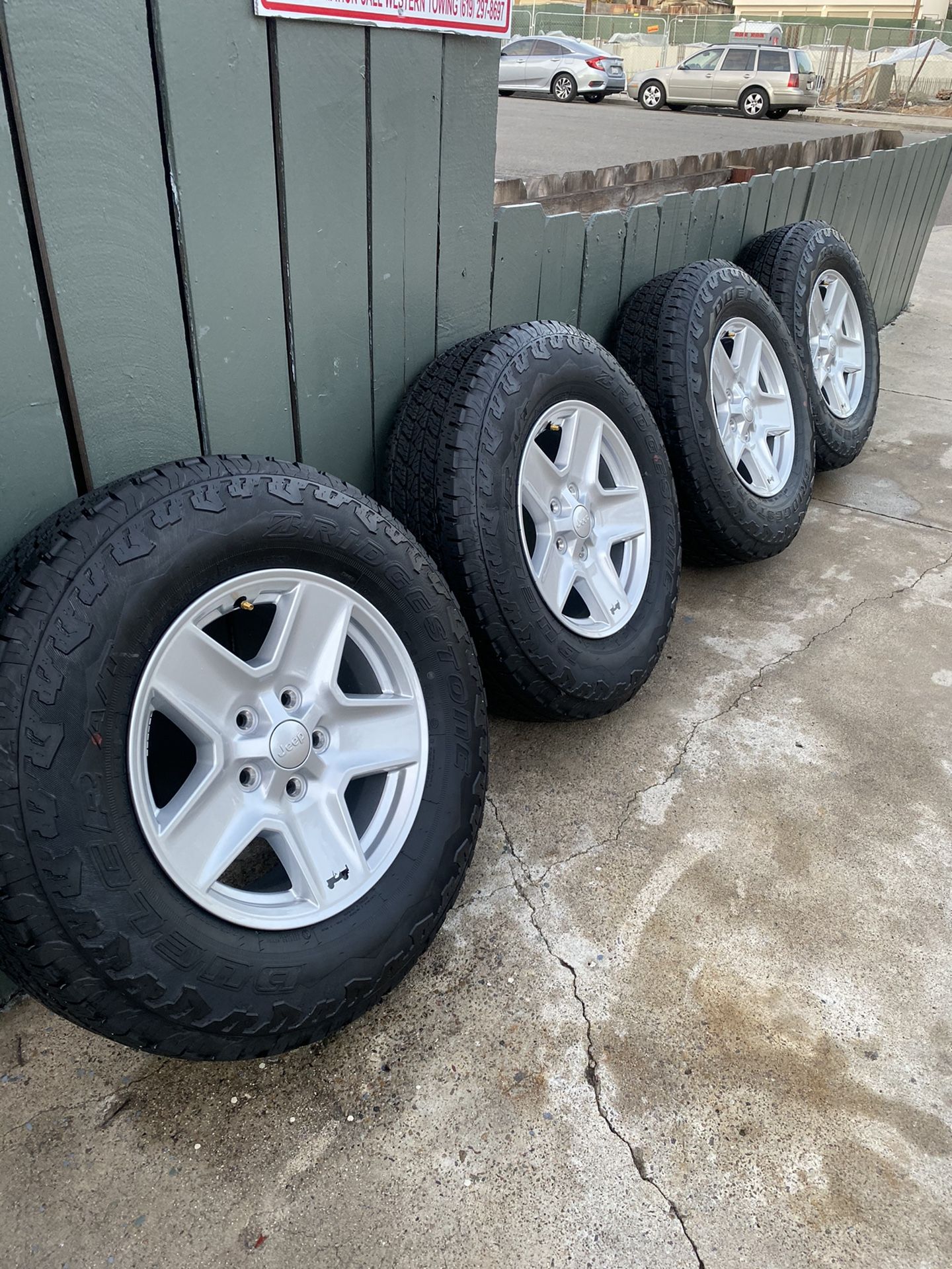 rims and tires 17” Bridgestone Dueler H/T 245/75R17 for Sale in San ...