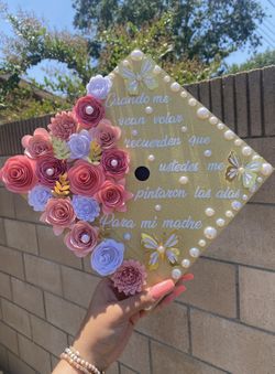 Custom Grad Caps