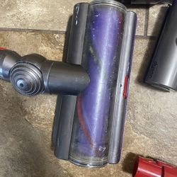 Dyson Vaccum 