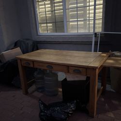Free Table