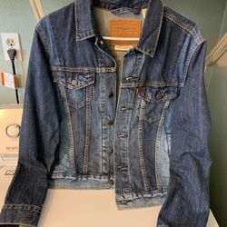 Levi’s denim Jacket