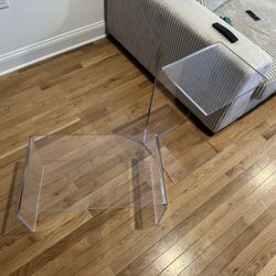 C Shape Sidetable/Coffeetable Pair
