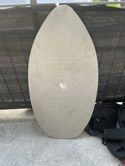 Skimboard