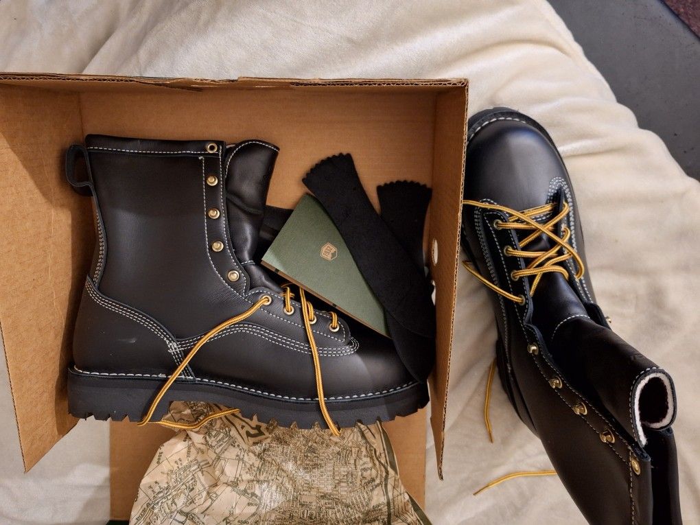 Danner Boots Size 13
