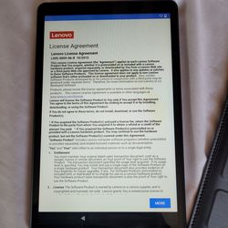 Lenovo Tab M8