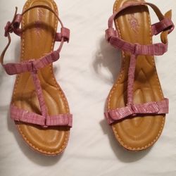 BORN CROWN PINK Women's Leather T STRAP SLING Heels Sandals SIZE 9 M/W / W 11777 C K J 9 www  born https://offerup.com/redirect/?o=Y3Jvd24uQ29t