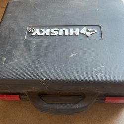 Husky Cup Gun Sprayer