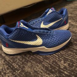 Nike Kobe 6 Blue Low-Top Sneakers