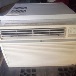Lg 24,500 Heavy Duty AC Window Unit
