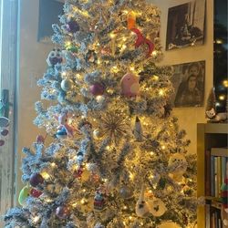 7.5 Foot White Flocked  Pre Lit Christmas Tree