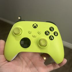 Xbox One Controller Lime Green 