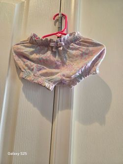 Garanimals pink floral bloomers Size 12 months