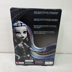 Monster High Reel Drama Frankie Stein Doll 2022 Collectors NEW IN BOX FREE  SHIP for Sale in Rosemead, CA - OfferUp